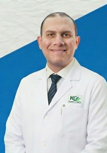 د. احمد الادور